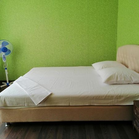 Шевченка 241. Центр. Cherkasy Exterior foto
